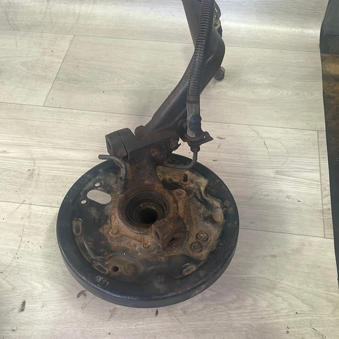 Suzuki LTF250 Front Complete Right Hub