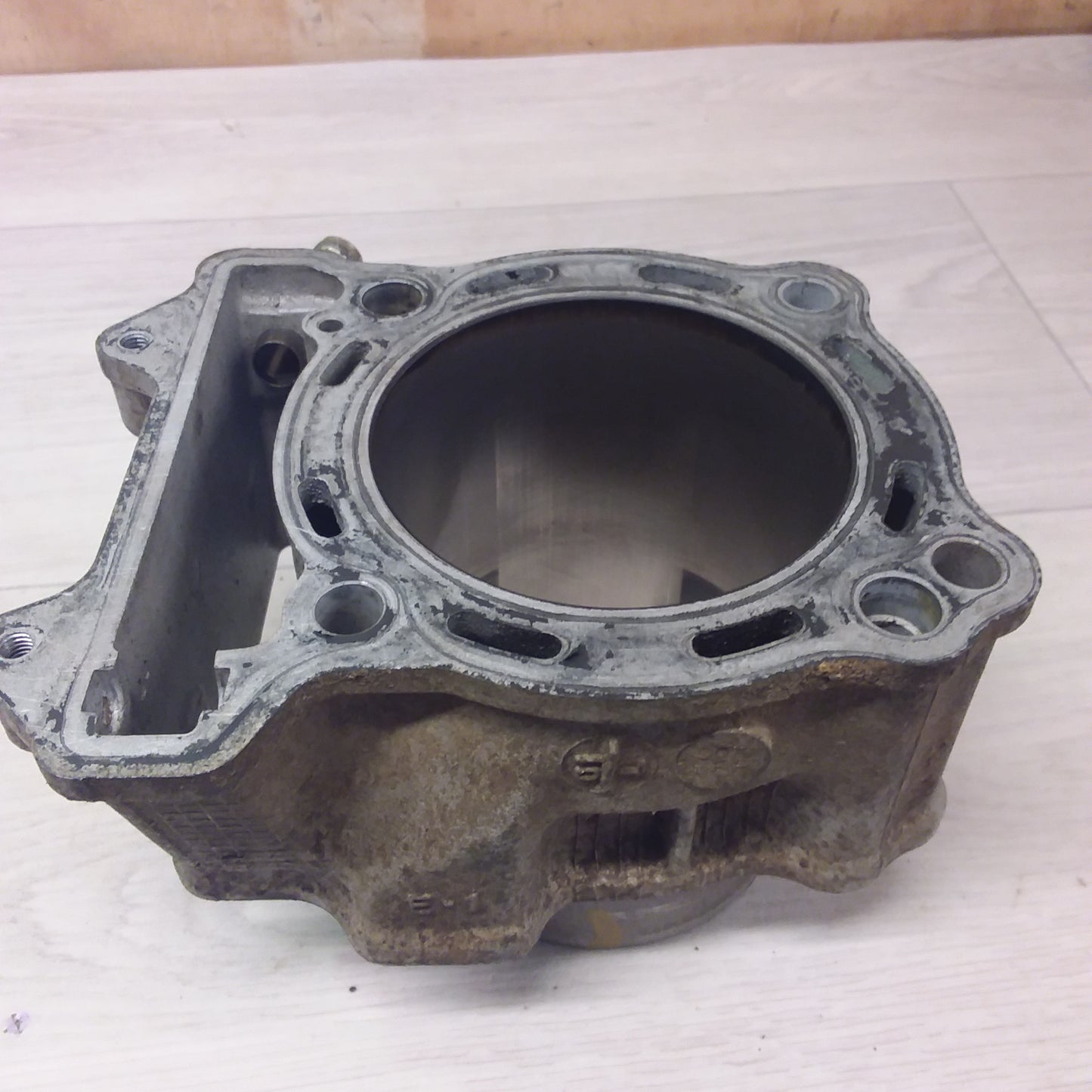 2007 Suzuki DRZ400E Cylinder