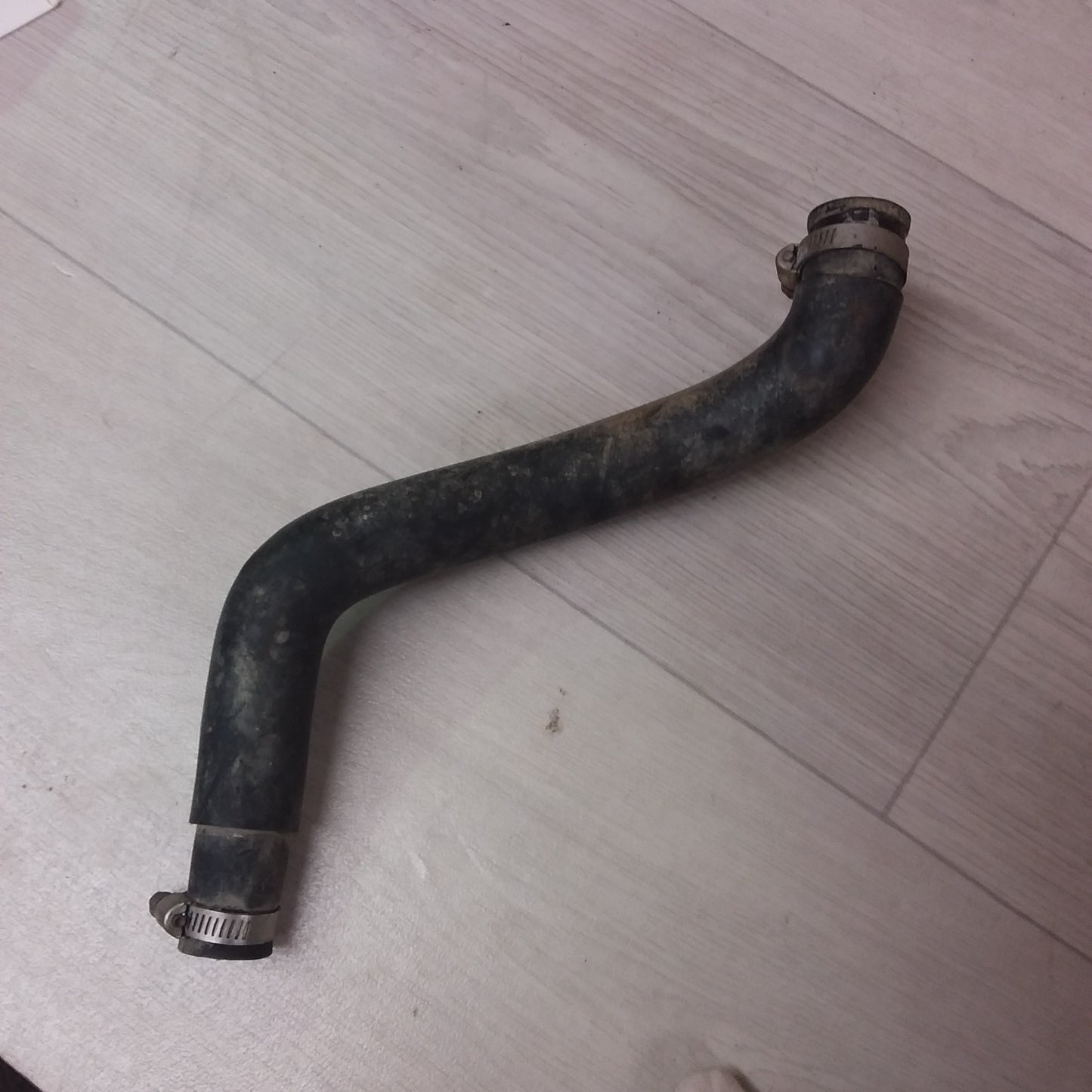 2007 Suzuki DRZ400E radiator nose