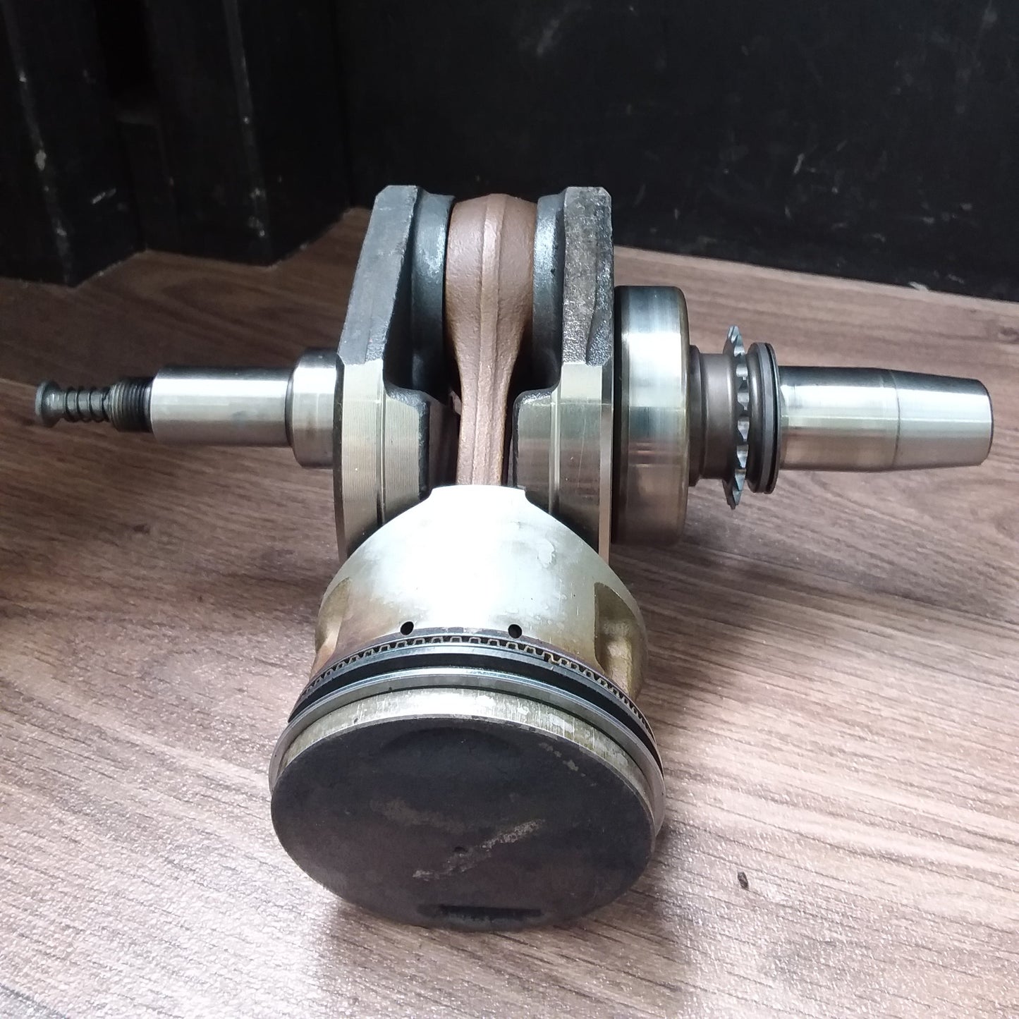 Yamaha AG200 Crank and Piston