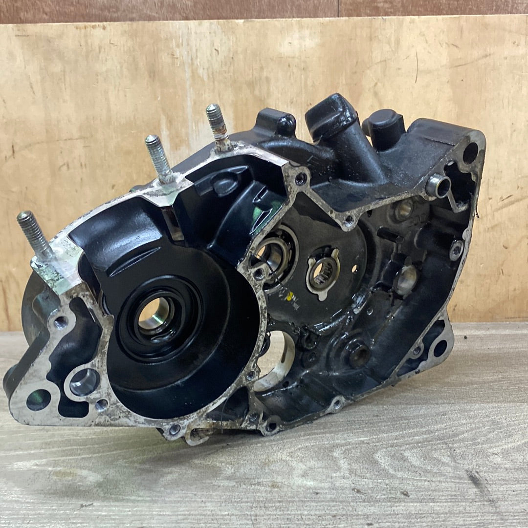 Suzuki TF125 right hand centre casing