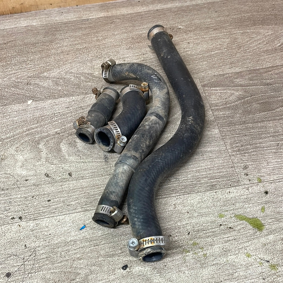 2006 Suzuki Radiator Hose Set