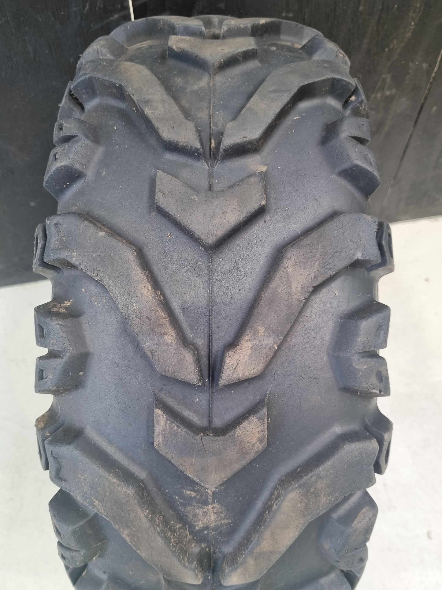 Maxi Grip 24/8-12 Tyre