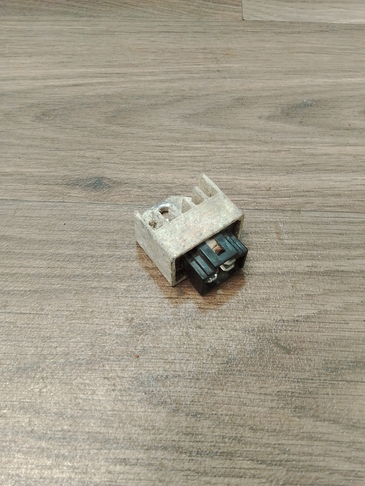 2009 Honda CRF230 voltage regulator