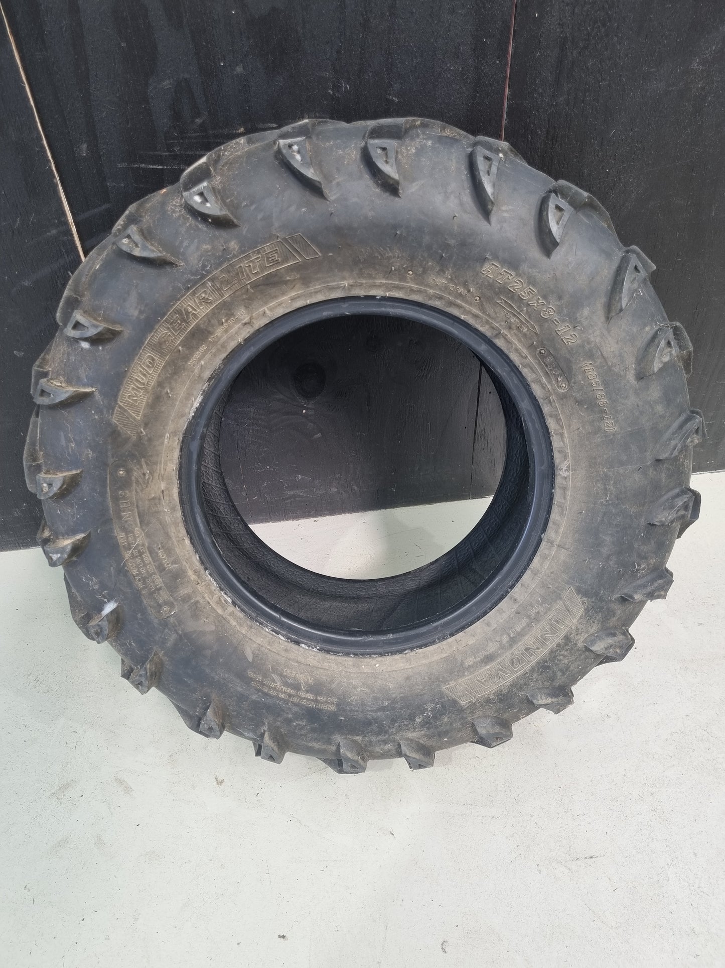 Innova Mud Gear 25/8-12 Tyre
