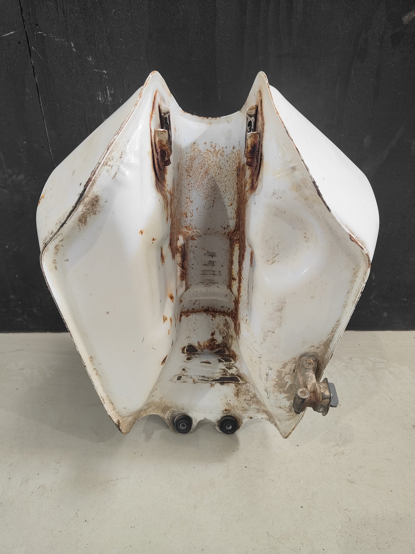 Suzuki DR200 Petrol Tank