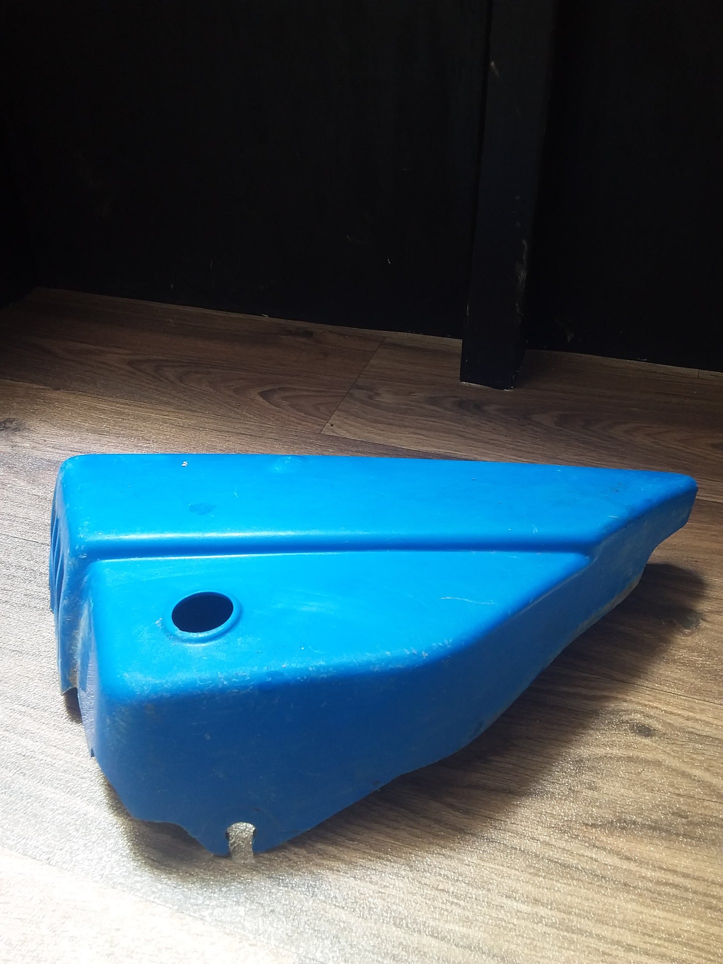 Yamaha AG100 Side Plastic