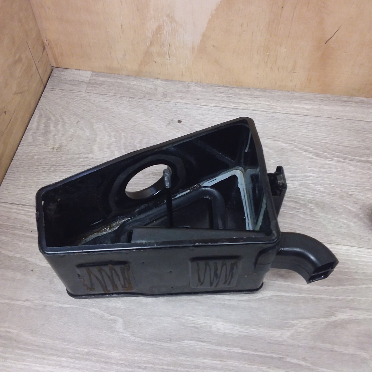 Suzuki TF125 Airbox