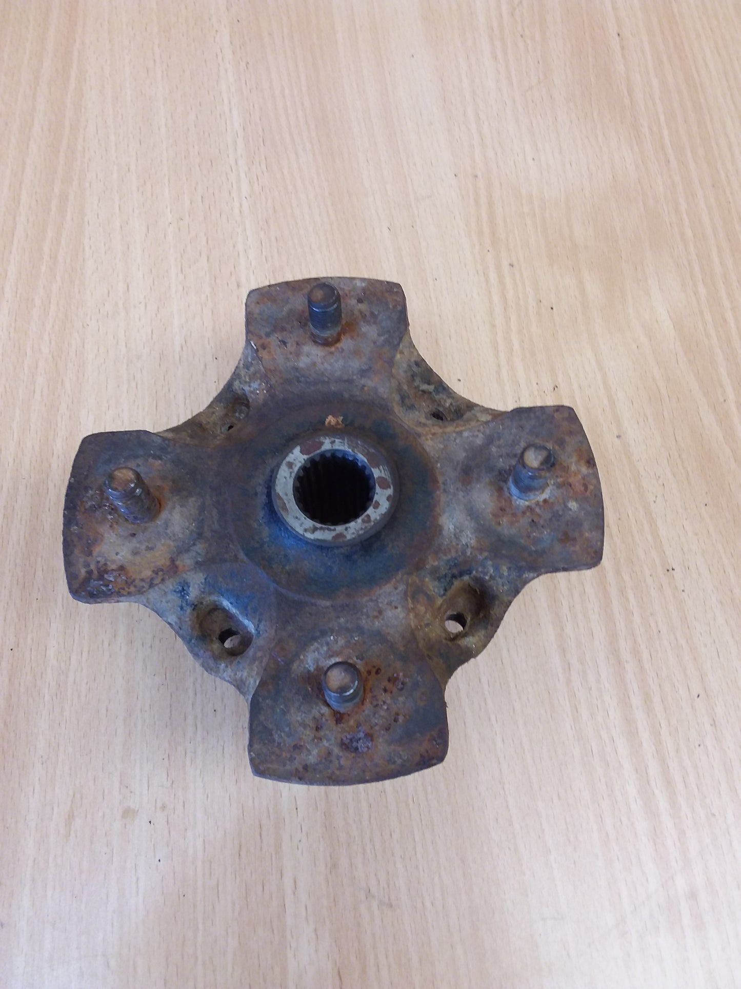 2009 Suzuki LTF400 Kingquad Front Hub