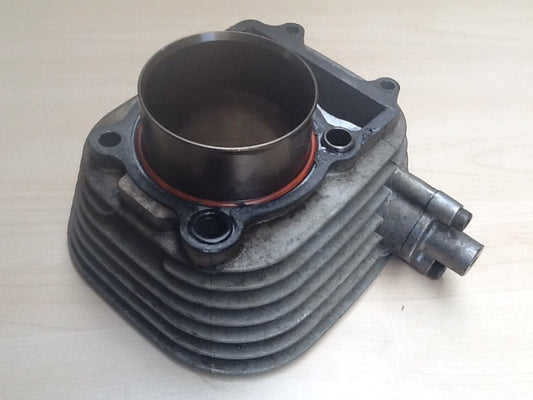 Yamaha AG200 Cylinder