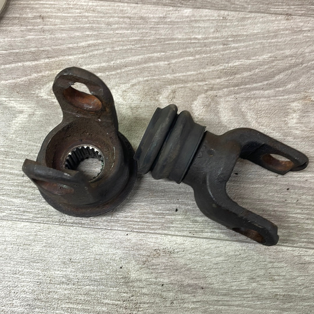 Suzuki Eiger Front Universal Yokes