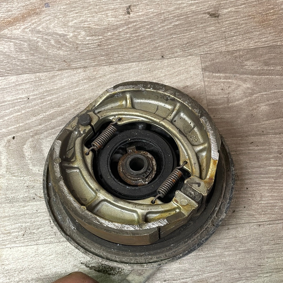 Suzuki TF125 Front Brake Plate & Shoes
