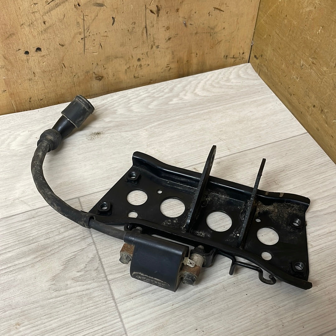Suzuki LTF/A 400 Kingquad Ignition Coil & Upper Engine Mount