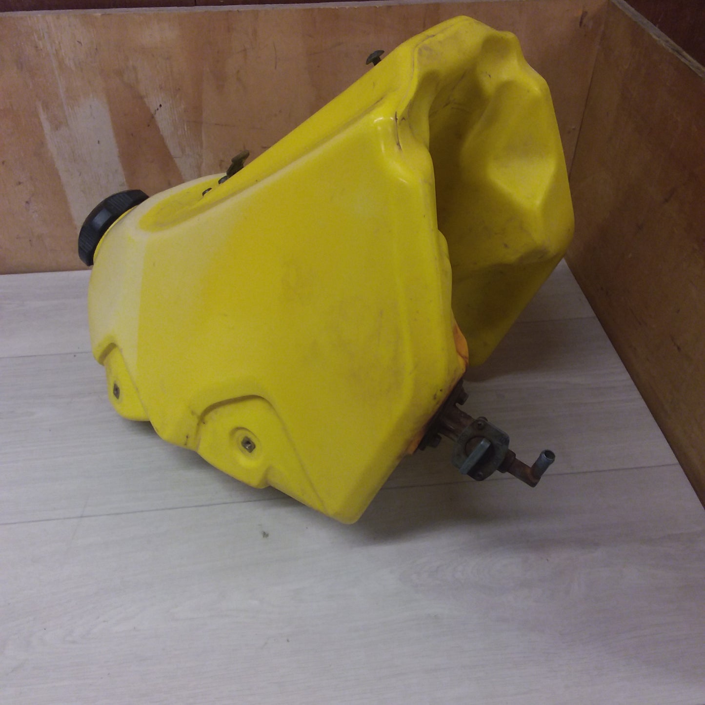 2007 Suzuki DRZ400E Fuel tank