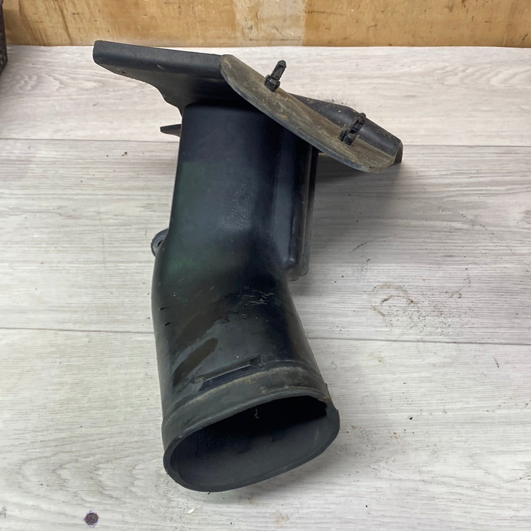 Suzuki LTA500 Quadmaster CVT duct