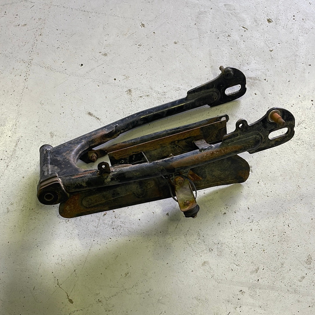Suzuku TF125 Swingarm