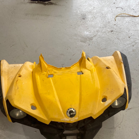 2017 Can Am Outlander 570 front plastics with headlights