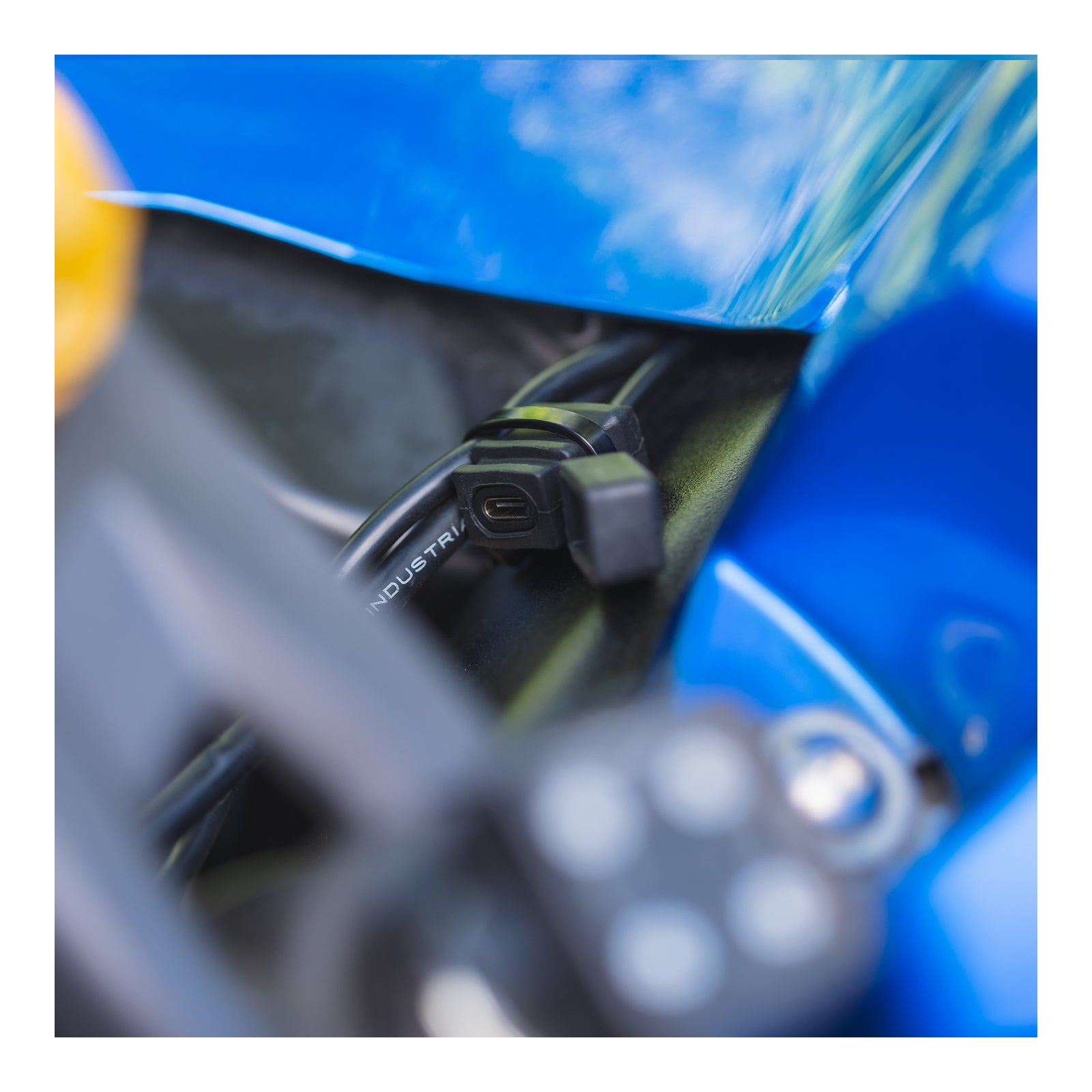 Oxford USB Type C 3.0amp Charging Kit