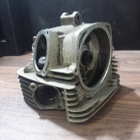 Yamaha AG200 Cylinder Head