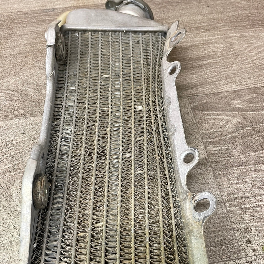 2006 Suzuki RMZ250 Left Radiator