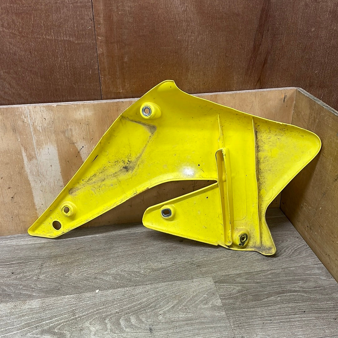 2006 Suzuki RMZ250 Left Rad Shroud