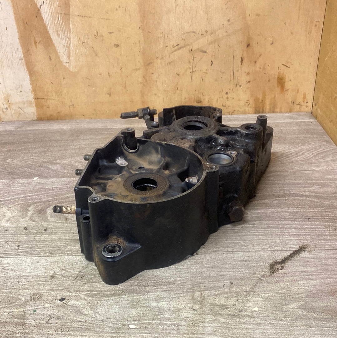 Suzuki TF125 Left side centre case