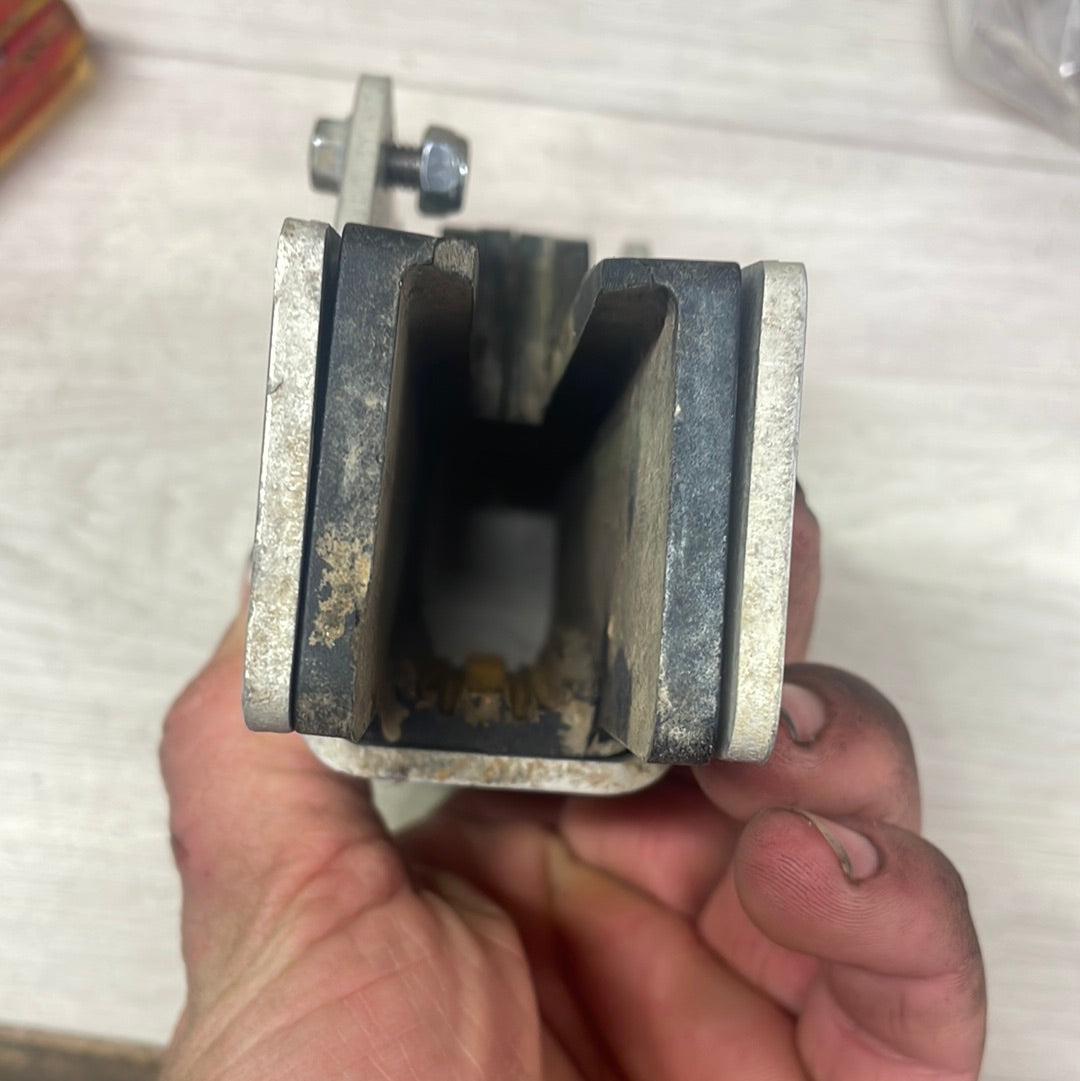 2006 Suzuki RMZ250 Chain Guide