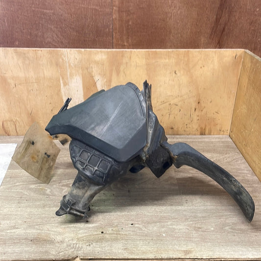 2006 Suzuki RMZ250 Air Box, Filter Cage & Mudflap