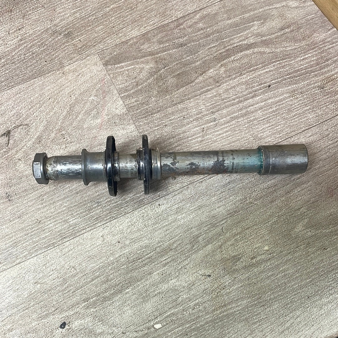 2006 Suzuki RMZ250 Front Axle