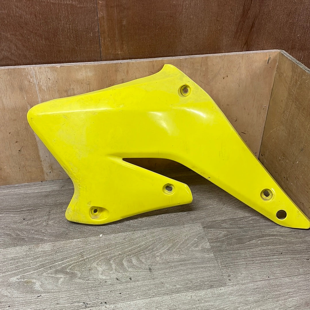 2006 Suzuki RMZ250 Left Rad Shroud