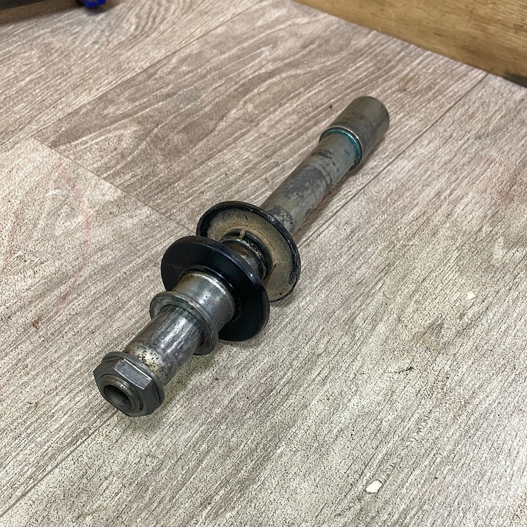 2006 Suzuki RMZ250 Front Axle