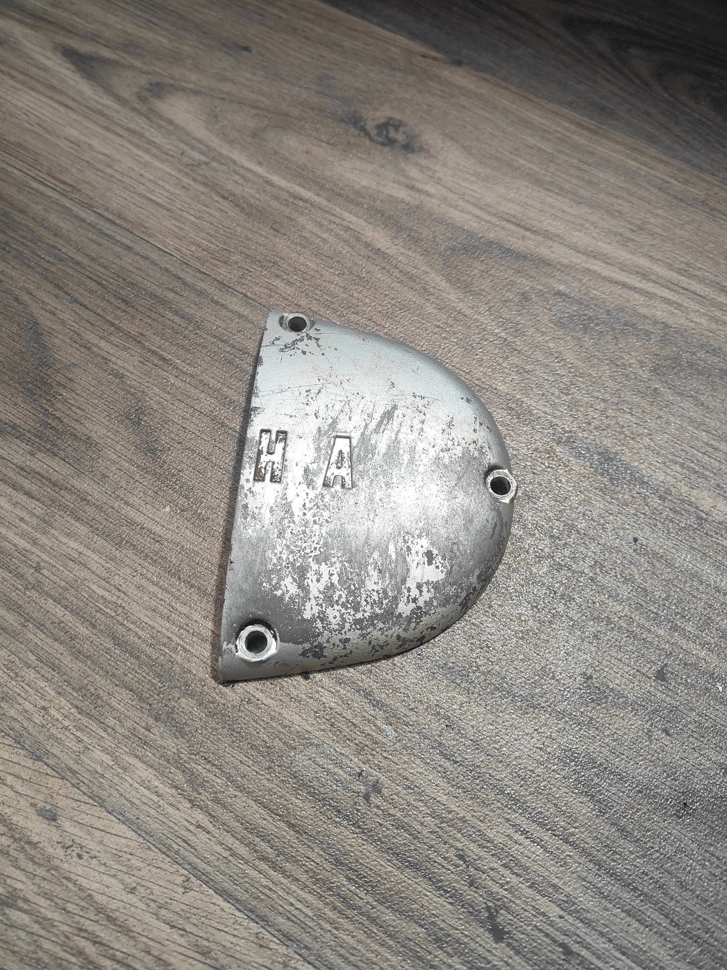 Yamaha AG100 Oil Pump Side Cover