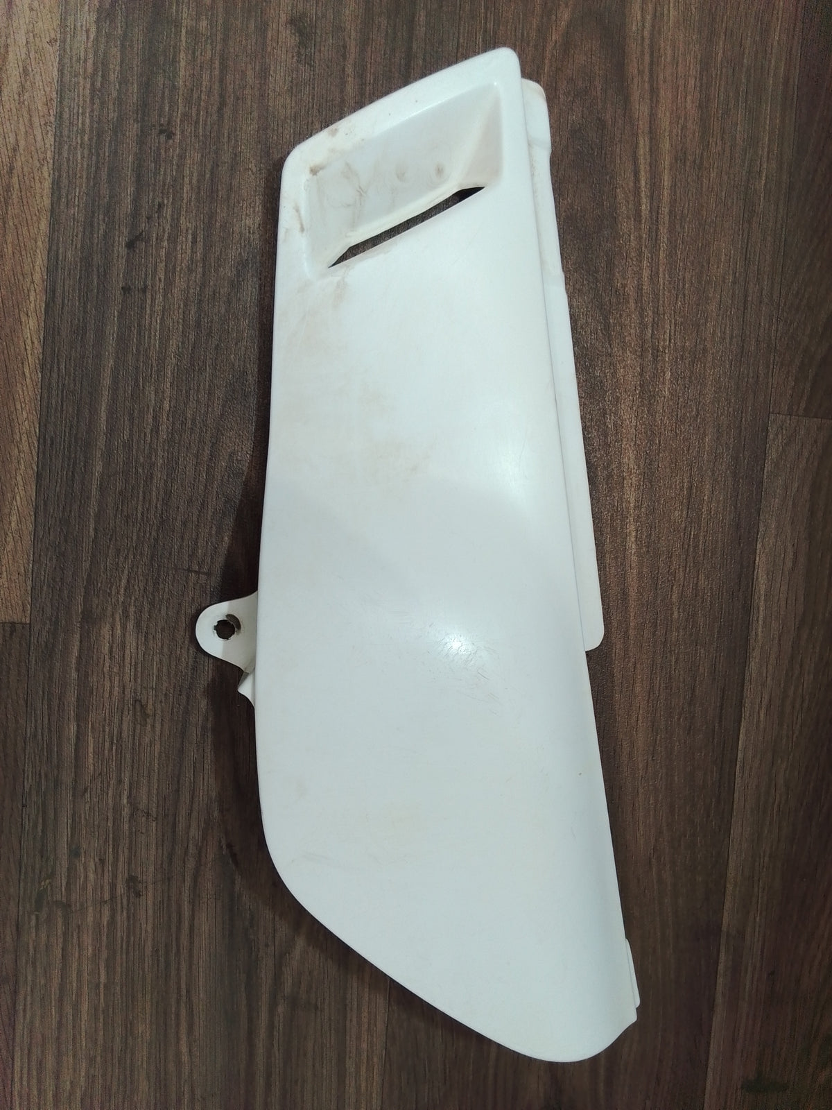 Suzuki DR200 Side Panel (left)