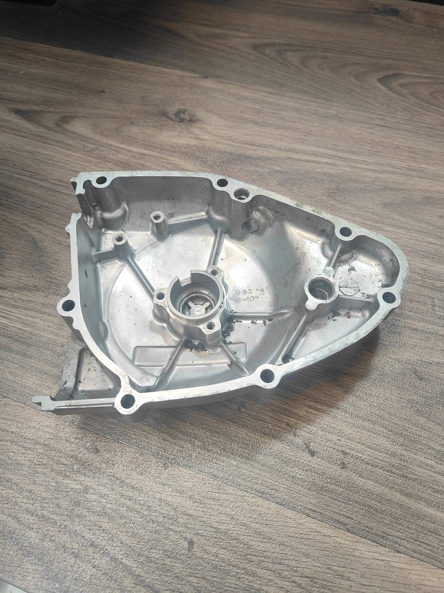 Suzuki DR200 Stator Cover