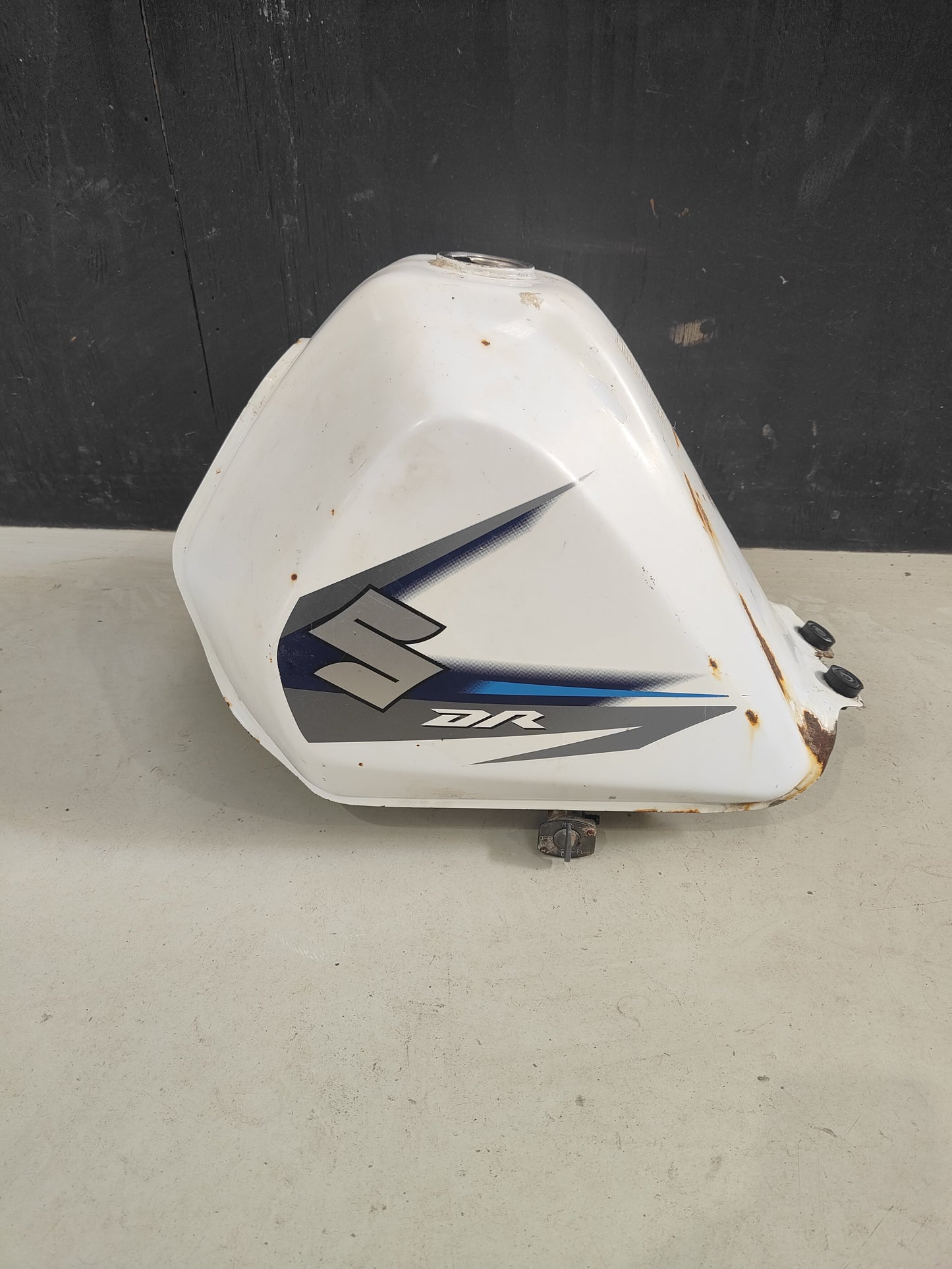 Suzuki DR200 Petrol Tank