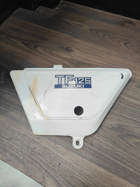 Suzuki TF125 Side Cover