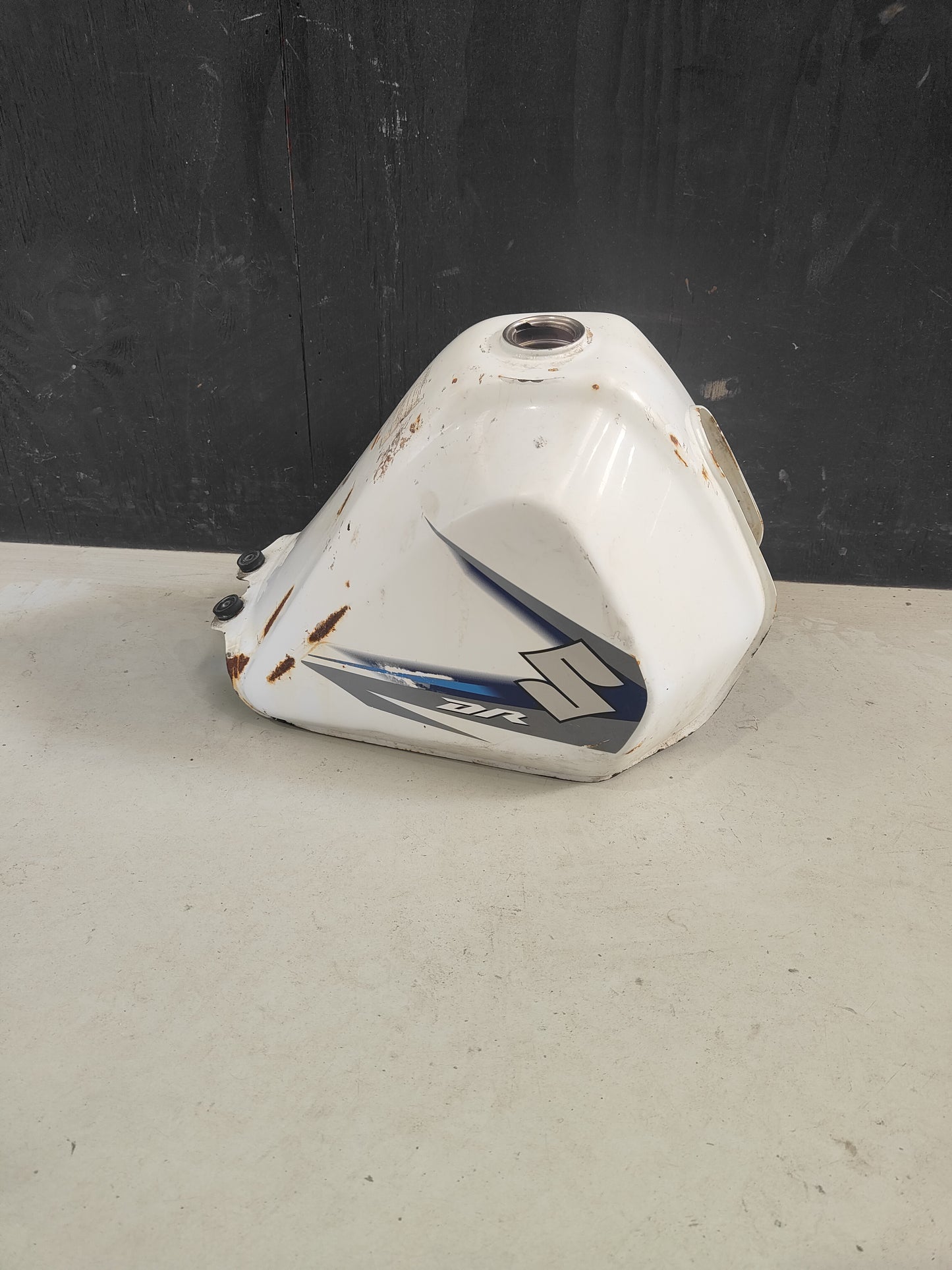 Suzuki DR200 Petrol Tank