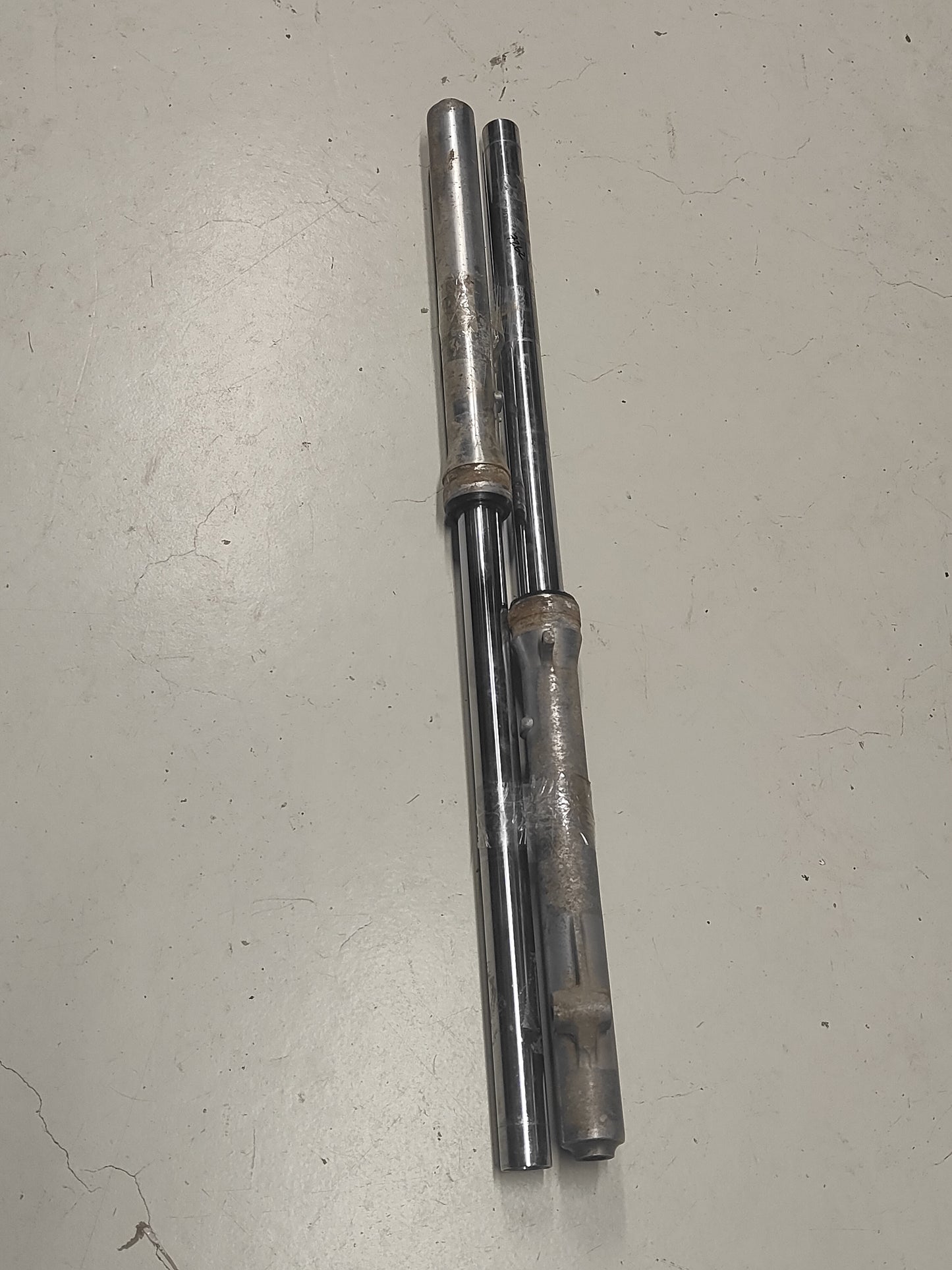 Suzuki DR200 Front Forks
