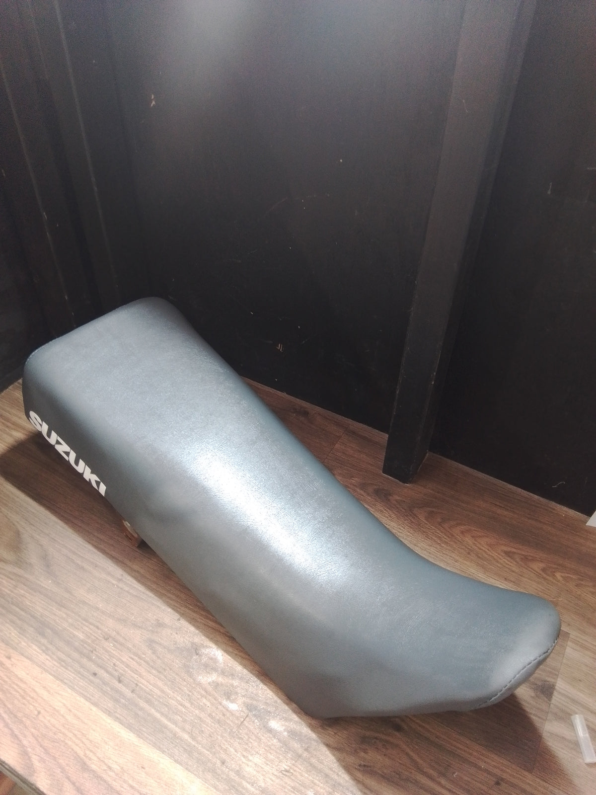 Suzuki DR200 Seat