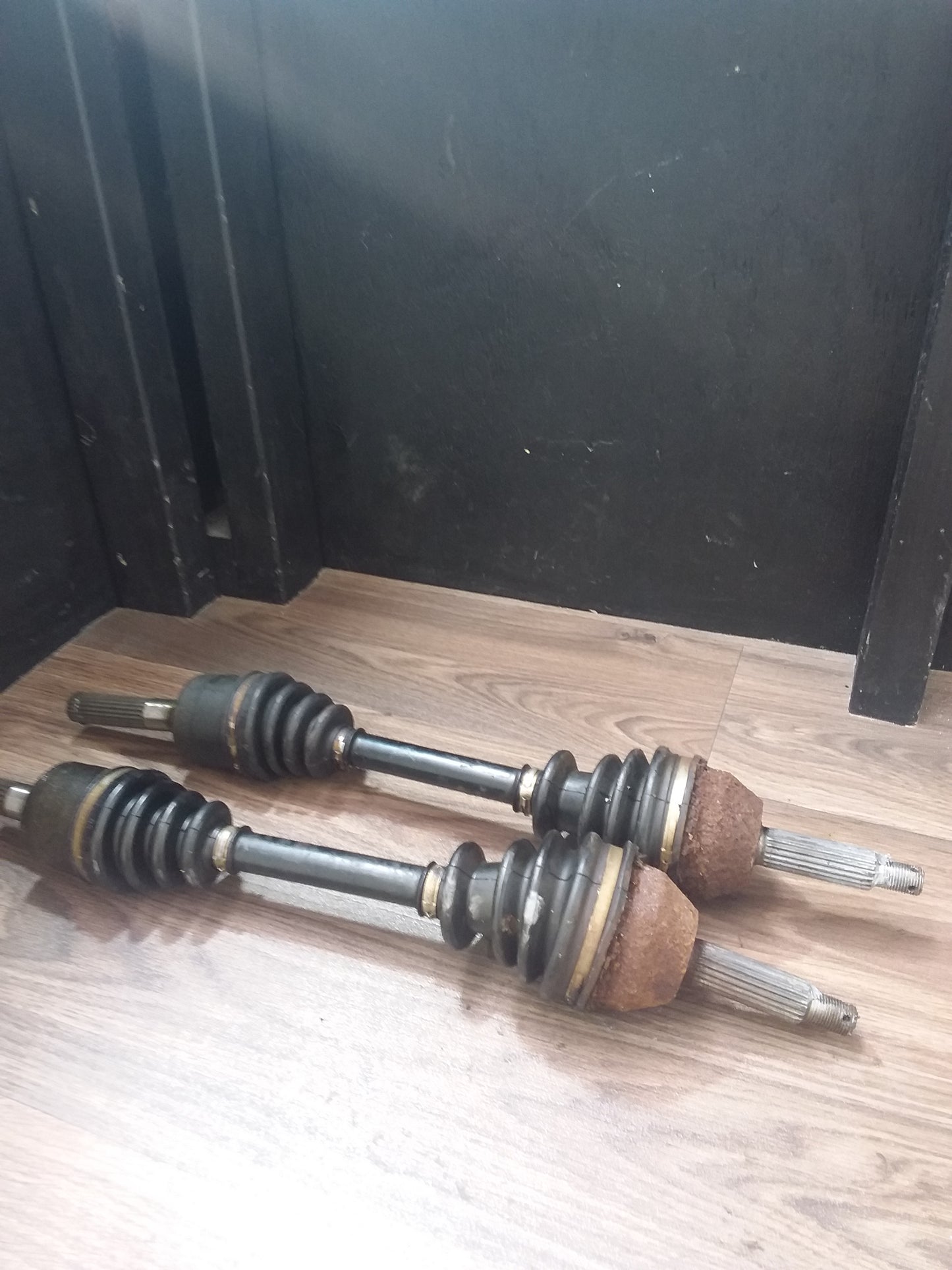 2001 Polaris Magnum 500 Front Axles