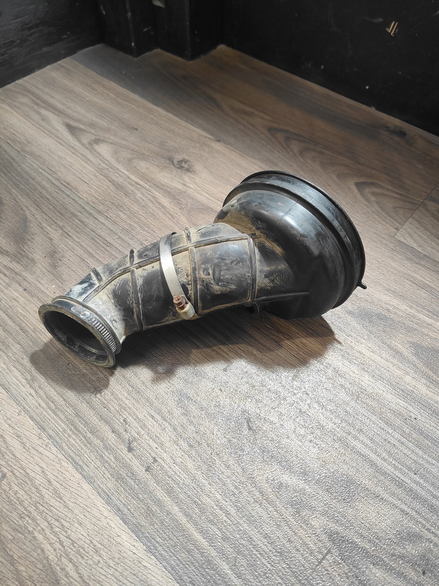 2007 Suzuki Vinson Air Box to Carb Intake