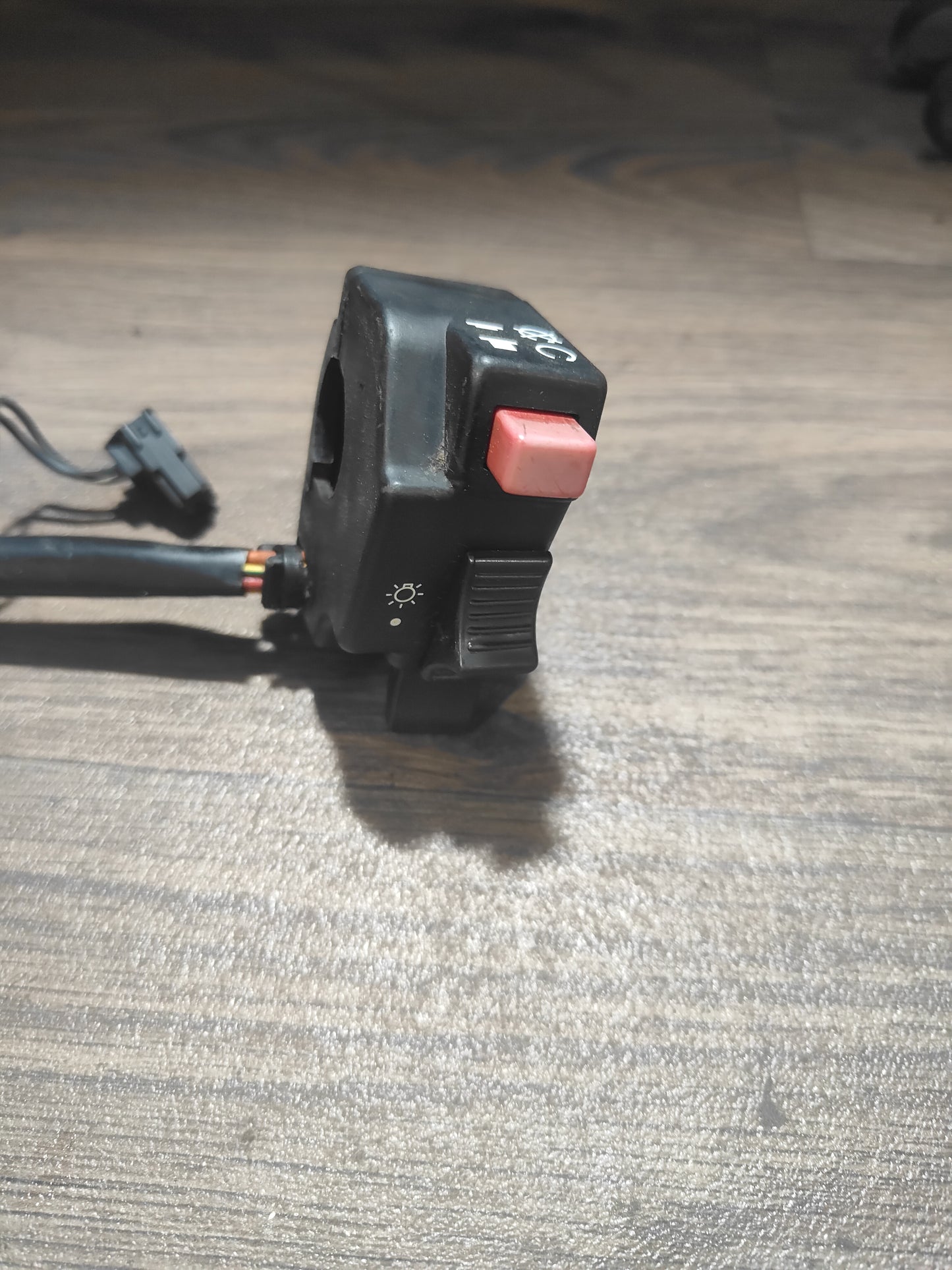 Suzuki DR200 Start/Kill Switch Block