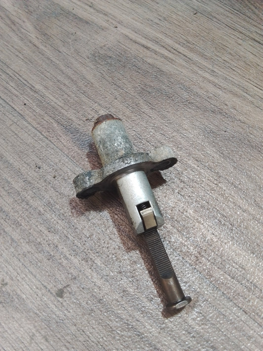 Suzuki LTF250 Camshaft Chain Tensioner