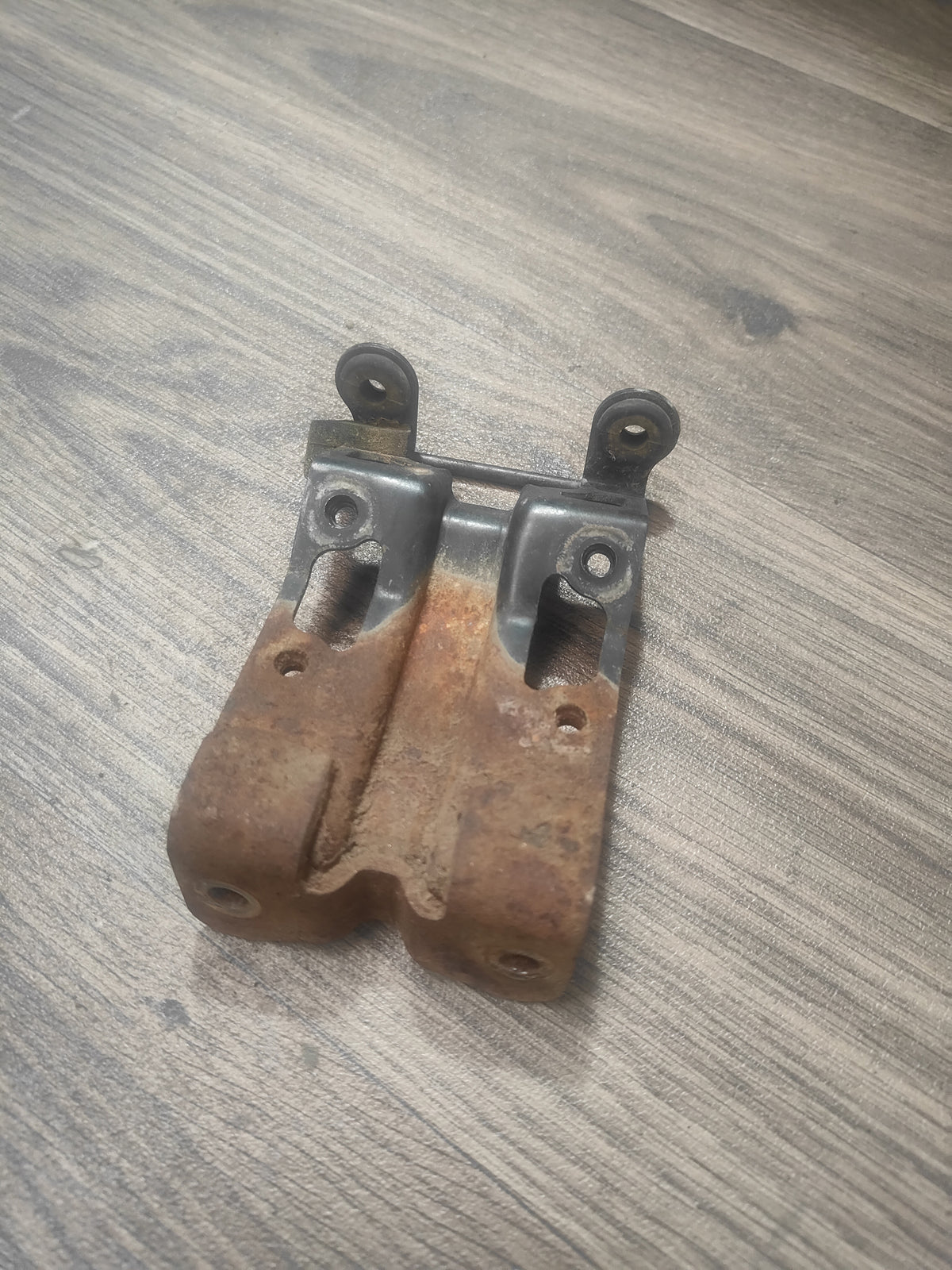 Yamaha TTR110 front guard mount