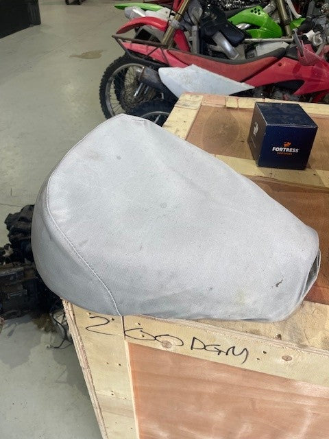 TF125 Seat & Pedal Pivot