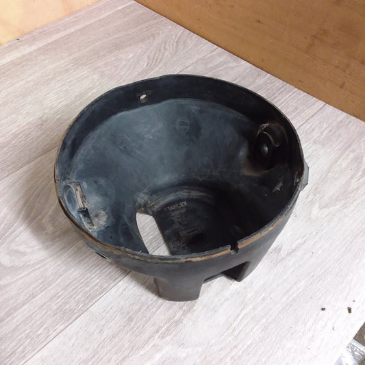 Suzuki DR200 headlight bucket