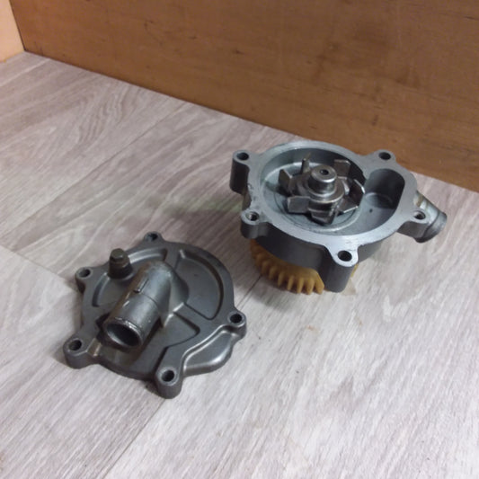 Yamaha YFM660R raptor water pump and cover