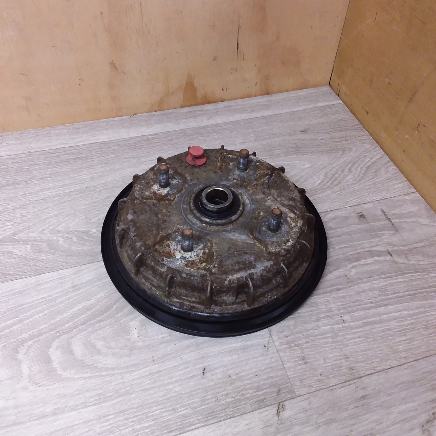 2000 Honda TRX350 front hub