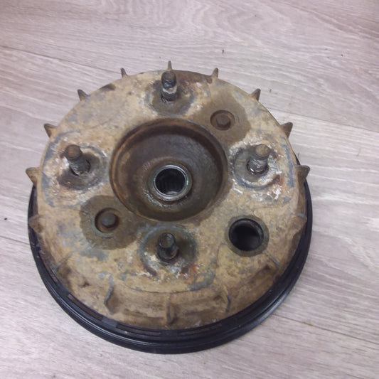 Honda TRX300 front hub