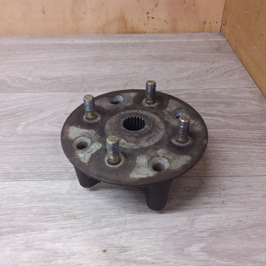 Suzuki 2016 LTA500 front hub